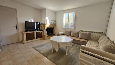 Maison - 181 m² - 11 pièces