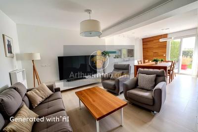 Maison - 90 m² - 5 pièces