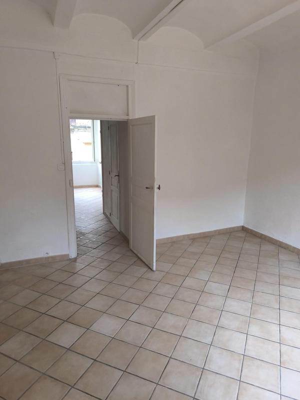 Appartement - 74 m² - 2 pièces