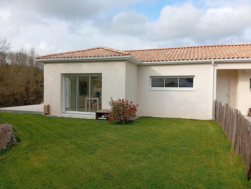 Maison - 145 m² - 4 pièces