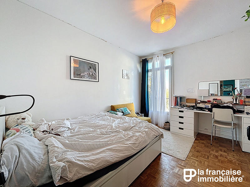 Appartement - 128 m² - 5 pièces