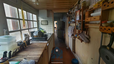 Maison - 200 m² - 8 pièces