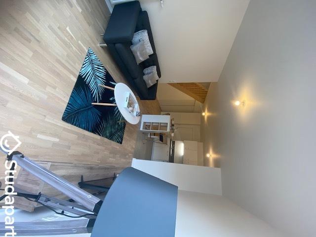 Chambre - 17 m² - 1 pièce