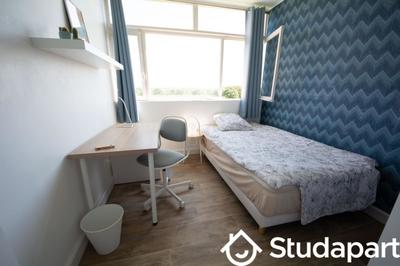 Chambre - 10 m² - 1 pièce