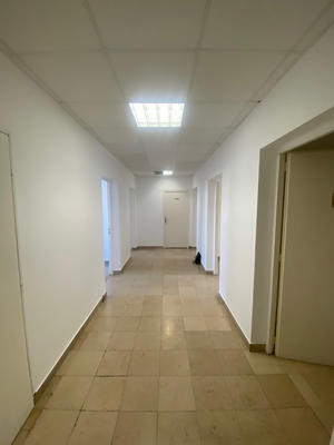 Local commercial - 114 m²