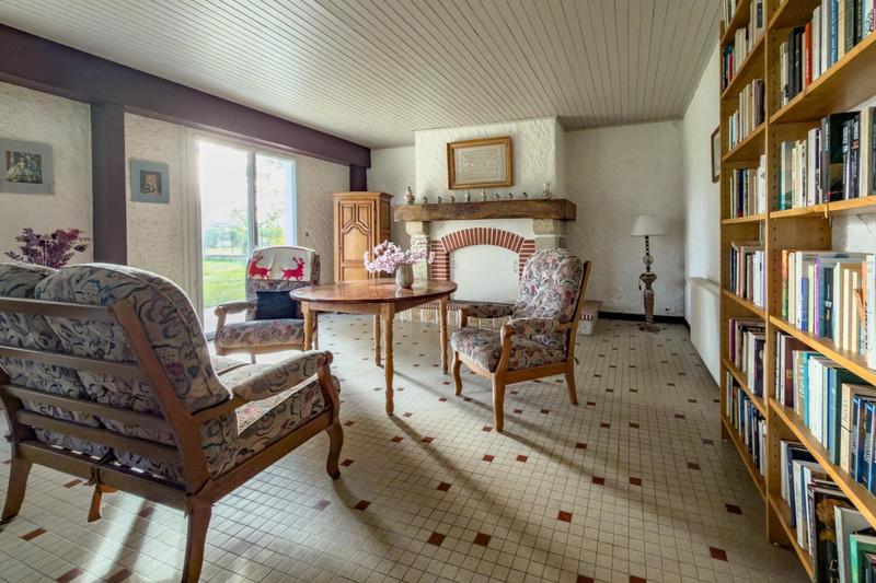 Maison - 600 m² - 15 pièces