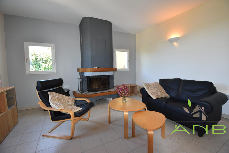 Maison - 210 m² - 6 pièces