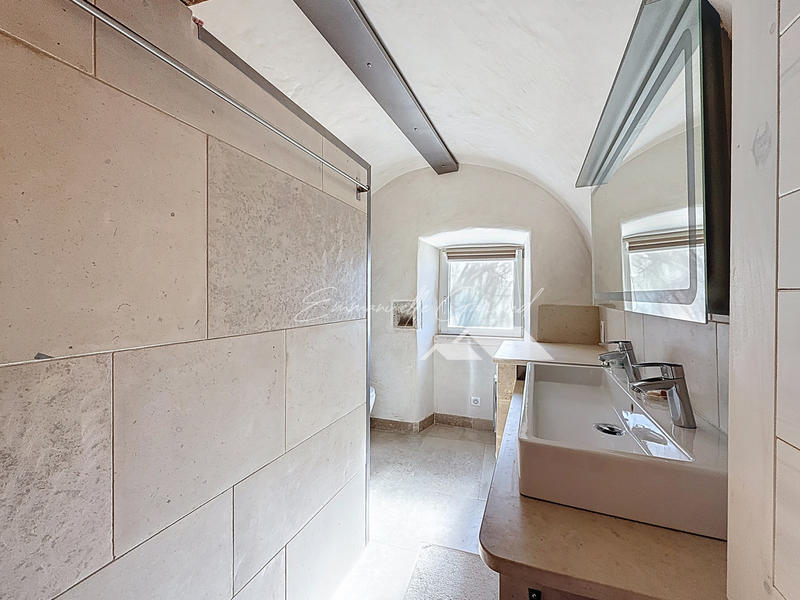 Maison - 197 m² - 7 pièces