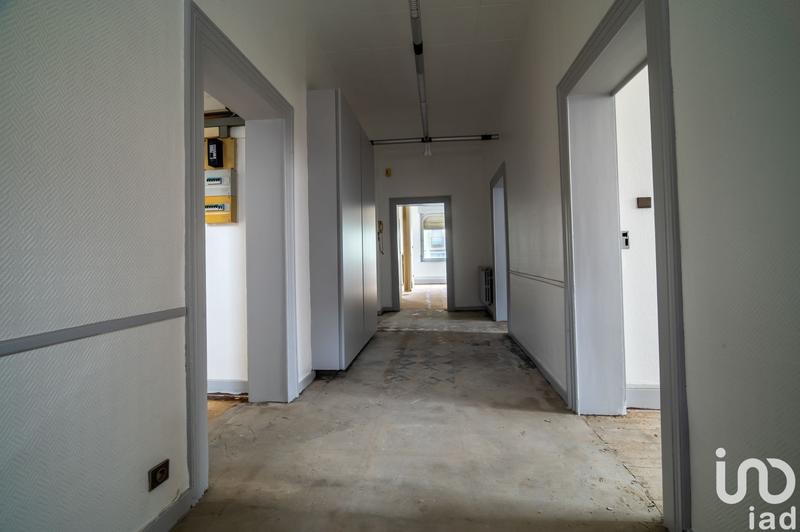 Local commercial - 158 m² - 7 pièces