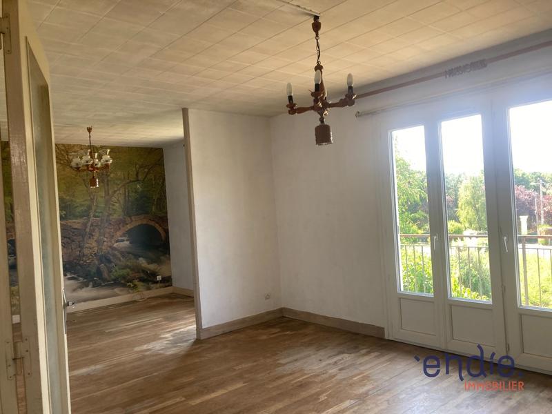 Maison - 80 m² - 5 pièces