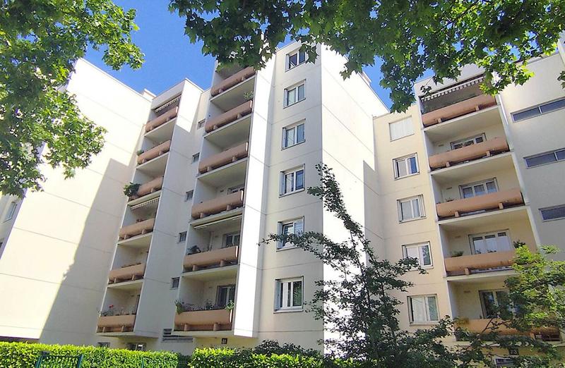 Appartement - 83 m² - 4 pièces