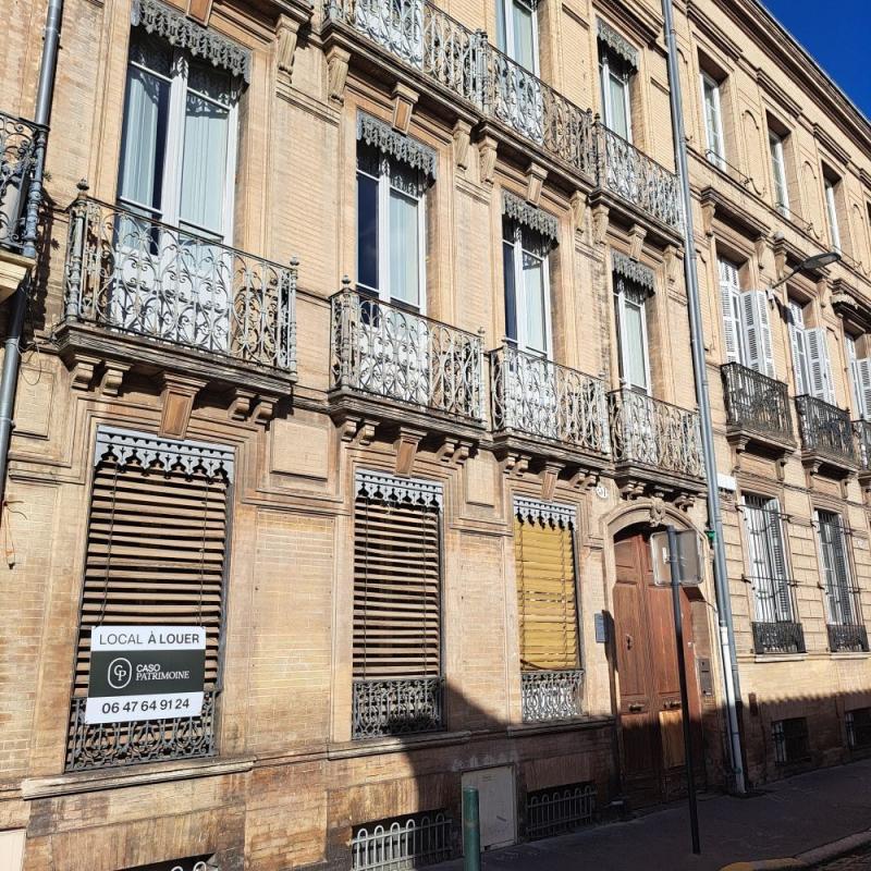 Local d'activité / Entrepôt - 198 m²