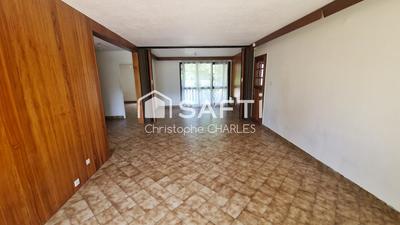 Appartement - 93 m² - 5 pièces