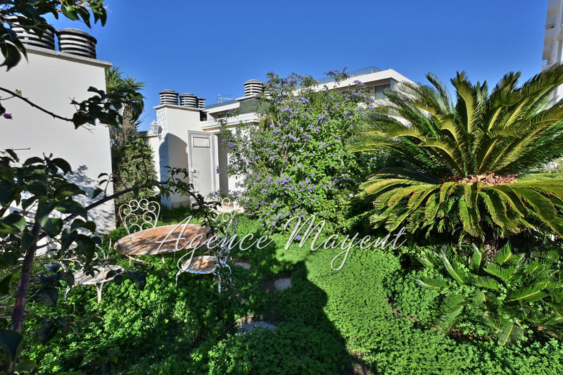 Appartement - 60 m² - 2 pièces