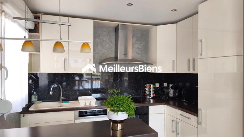 Duplex - 78 m² - 4 pièces