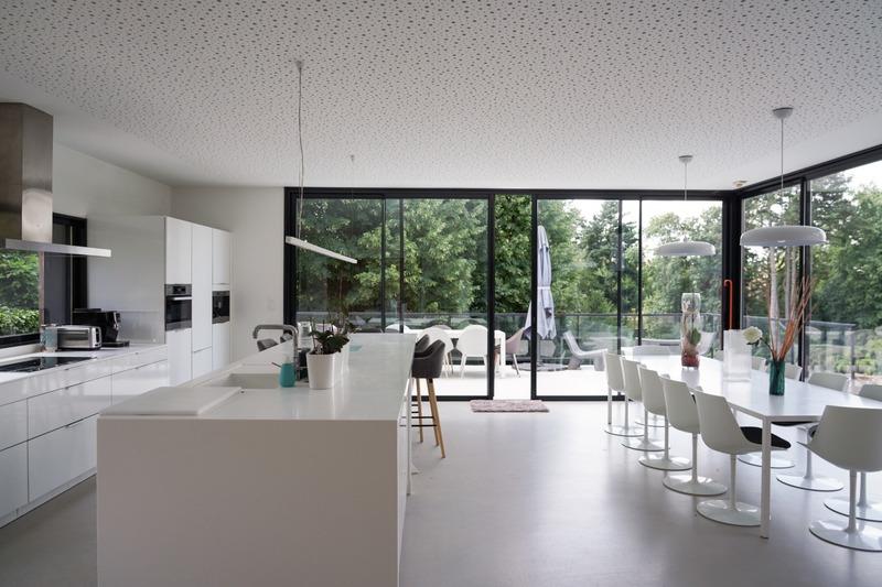 Maison - 422 m² - 9 pièces