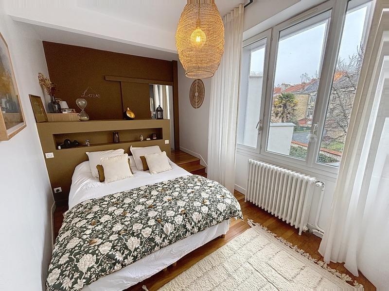 Maison de ville - 190 m² - 9 pièces