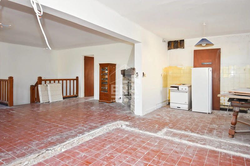 Maison - 171 m² - 7 pièces