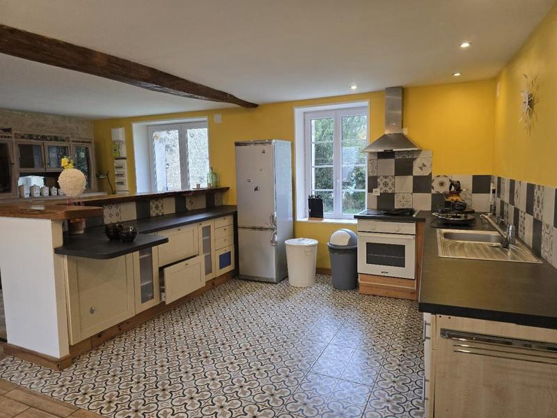 Propriété - 158 m² - 5 pièces