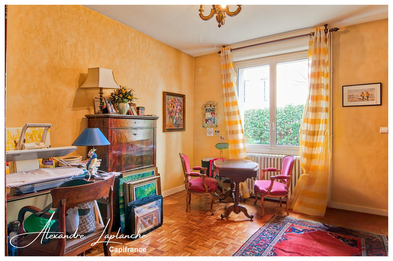 Maison - 175 m² - 8 pièces