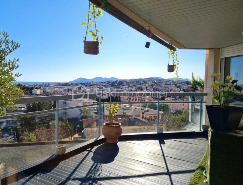 Appartement - 125 m² - 4 pièces