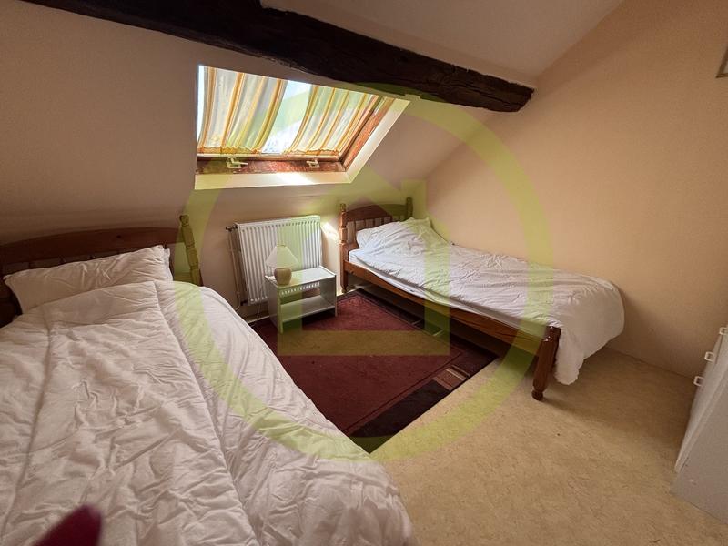 Maison - 90 m² - 6 pièces