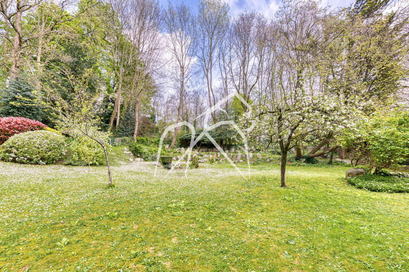 Appartement - 131 m² - 5 pièces