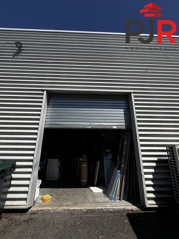 Local commercial - 423 m²