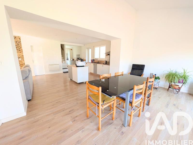 Maison - 130 m² - 6 pièces