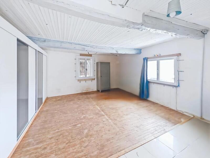 Maison en pierre - 140 m² - 3 pièces