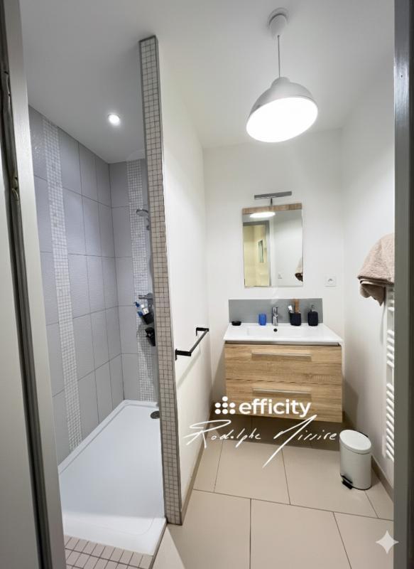 Appartement - 120 m² - 5 pièces