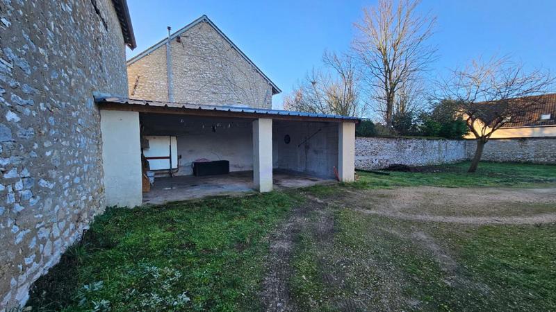 Maison - 250 m² - 7 pièces