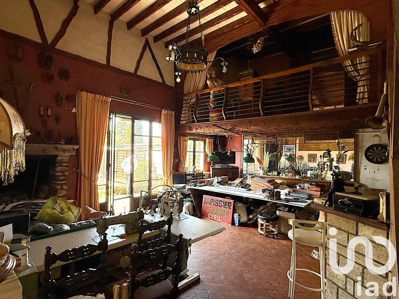 Maison - 180 m² - 8 pièces