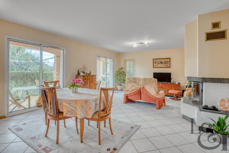 Maison - 160 m² - 6 pièces