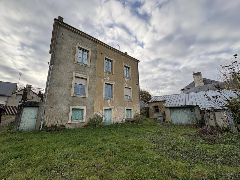 Maison - 102 m² - 4 pièces