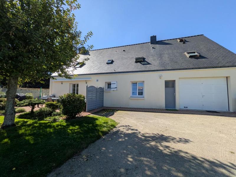 Maison - 160 m² - 8 pièces