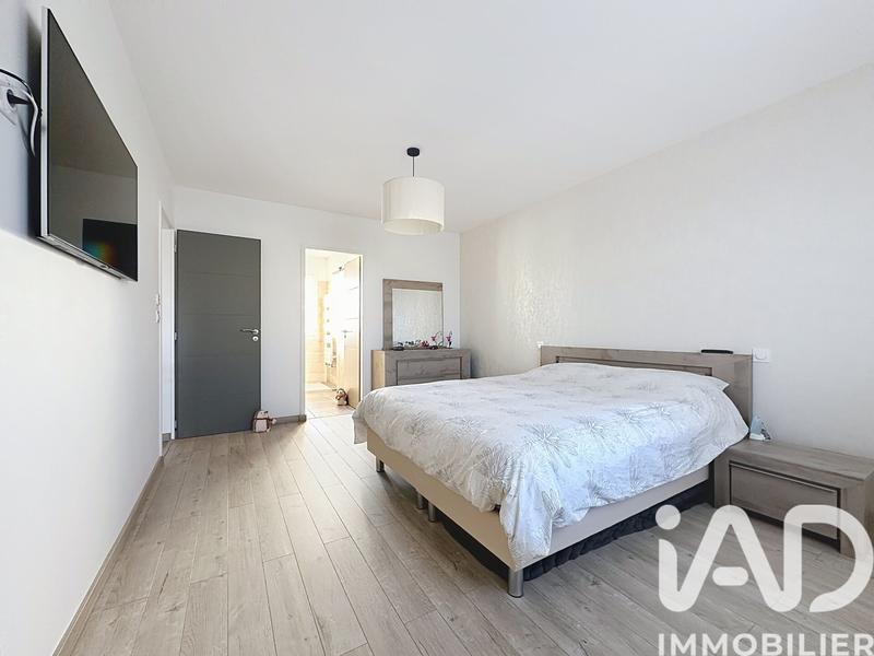 Maison - 124 m² - 5 pièces