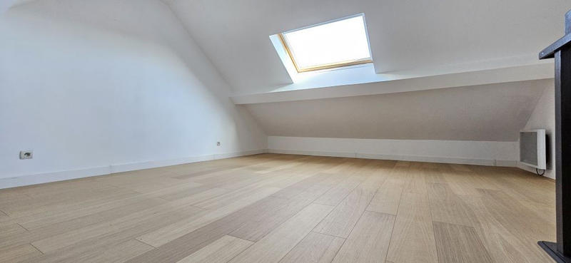 Maison - 170 m² - 8 pièces