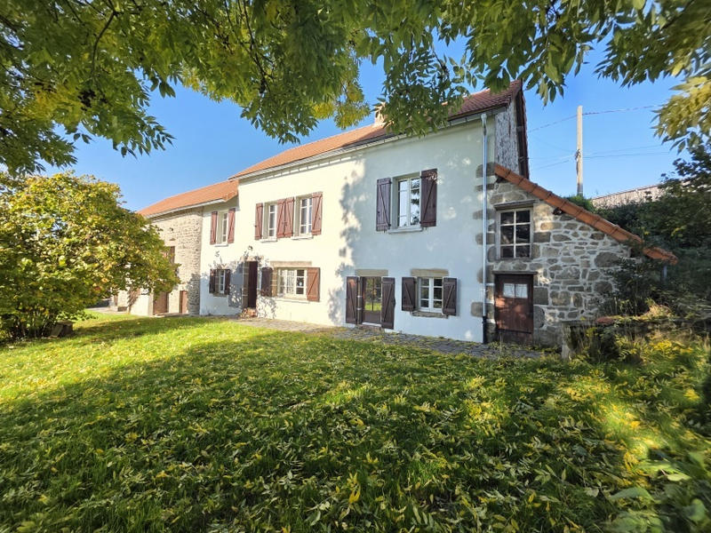 Maison - 143 m² - 7 pièces