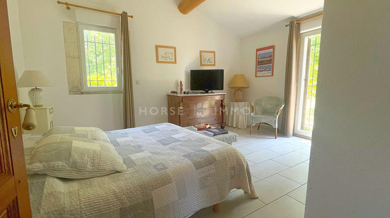 Maison - 231 m² - 6 pièces