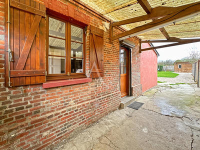 Maison - 90 m² - 5 pièces