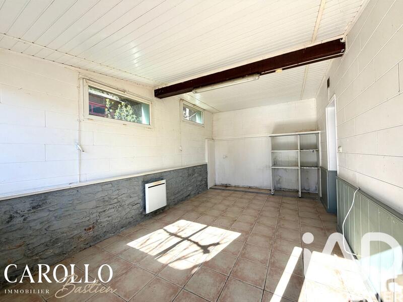 Maison - 176 m² - 7 pièces