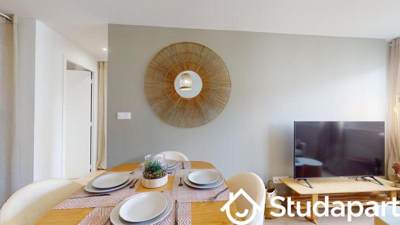 Chambre - 10 m² - 1 pièce