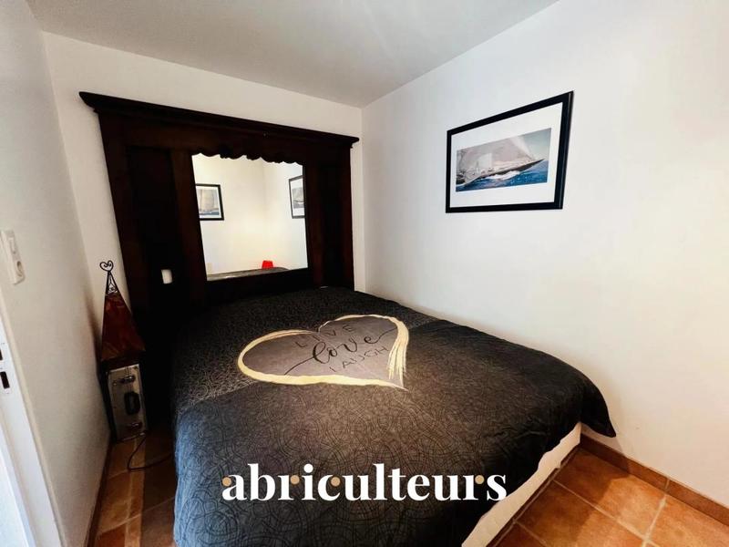 Maison ancienne - 217 m² - 8 pièces