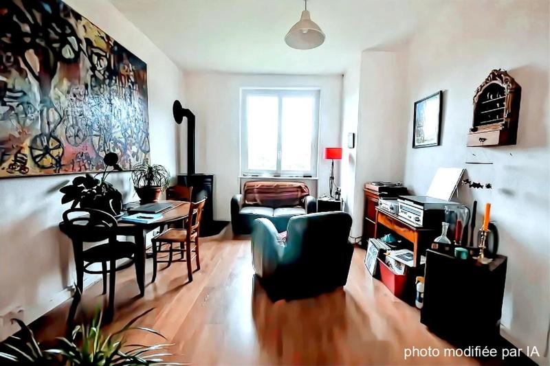 Maison - 95 m² - 4 pièces