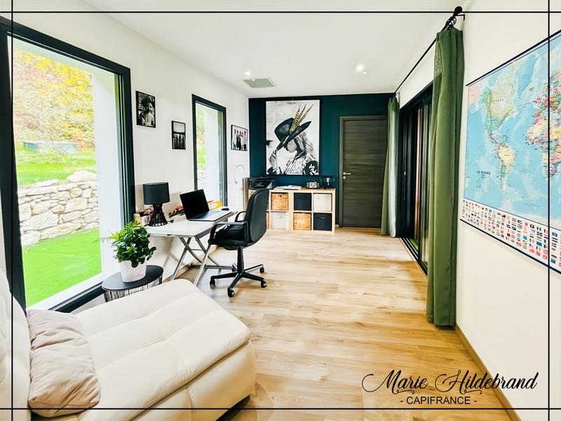 Maison - 165 m² - 4 pièces