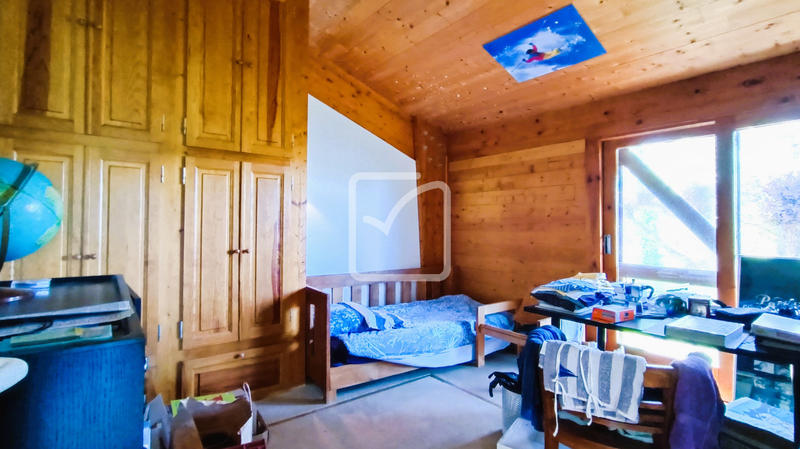 Maison - 183 m² - 6 pièces