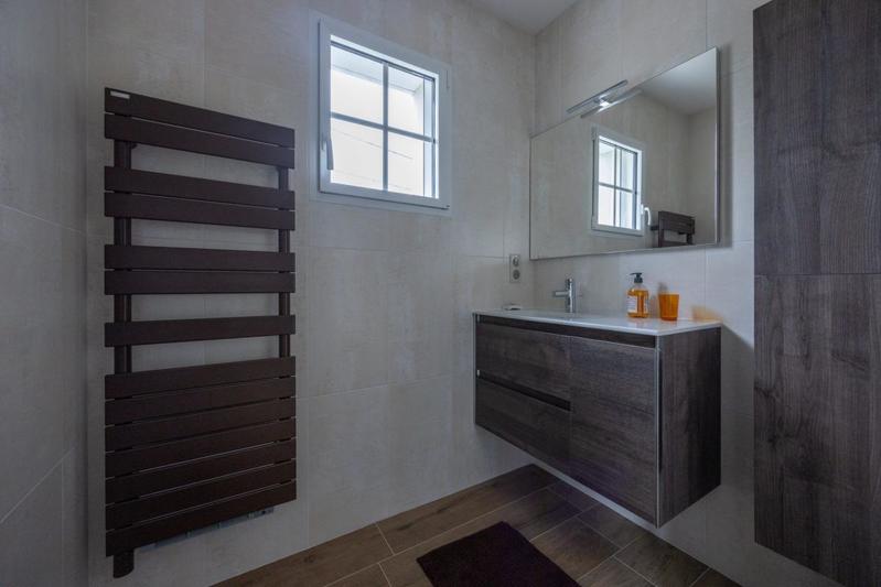 Propriété - 264 m² - 9 pièces