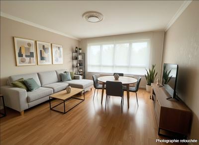 Appartement - 83 m² - 4 pièces