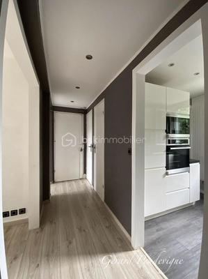 Appartement - 62 m² - 4 pièces